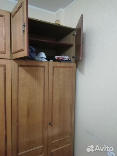 Шкаф распашной