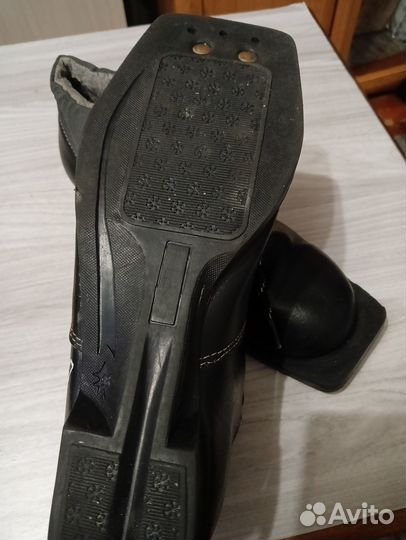 Лыжные ботинки Nordik