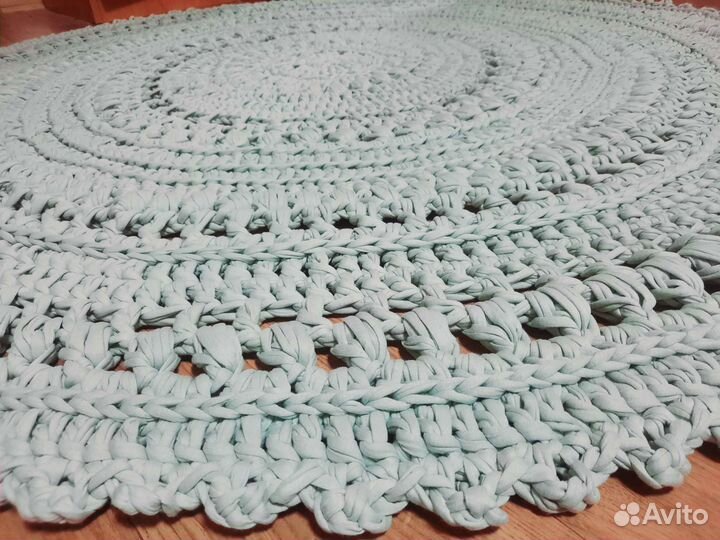 Ковёр из трикотажной пряжи