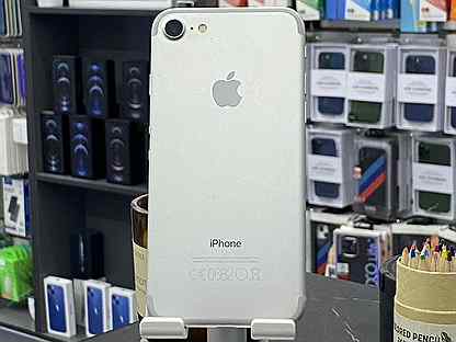 iPhone 7, 128 ГБ