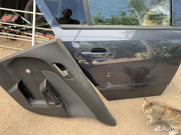 Задняя дверь opel astra H