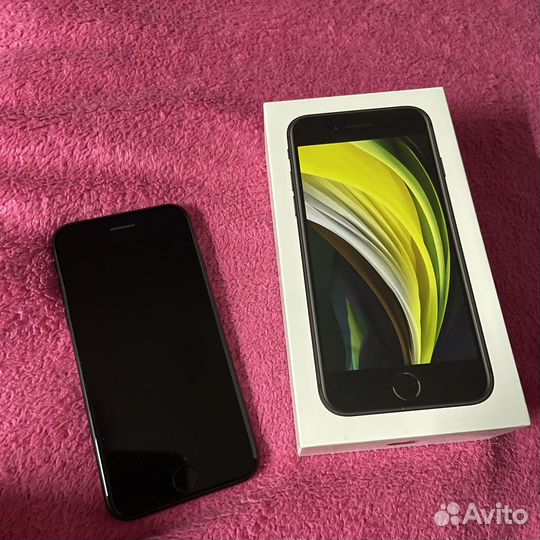 iPhone SE, 128 ГБ