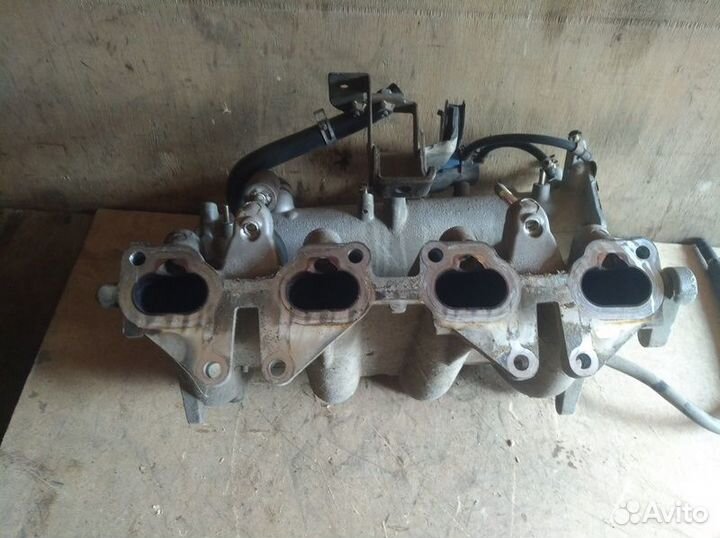 Коллектор впускной Nissan Sunny B15 с1998-2005г Са