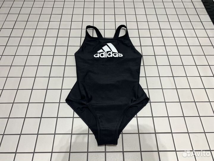 Купальник Adidas для девочки 7-8 лет