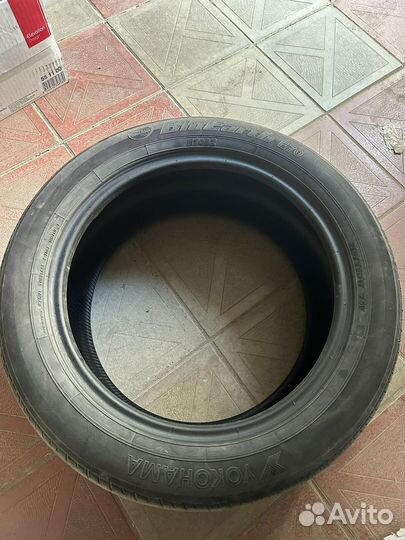 Yokohama BluEarth E70 215/55 R17 V