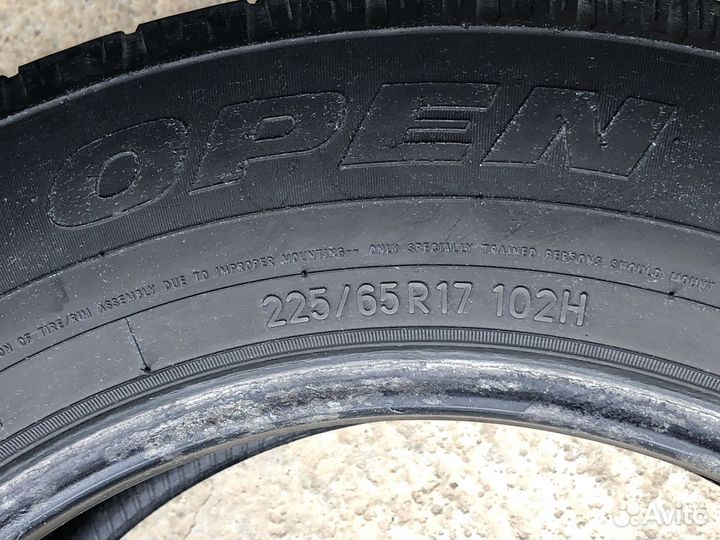 Toyo Open Country H/T 225/65 R17 102H