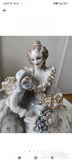 Фарфоровые статуэтки