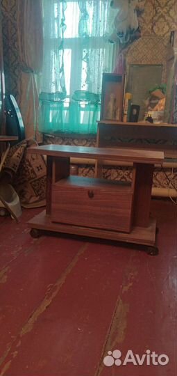 Тумба под тв