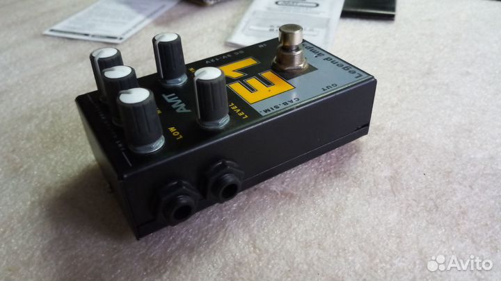 AMT E-1 гитарный предусилитель + блок питания