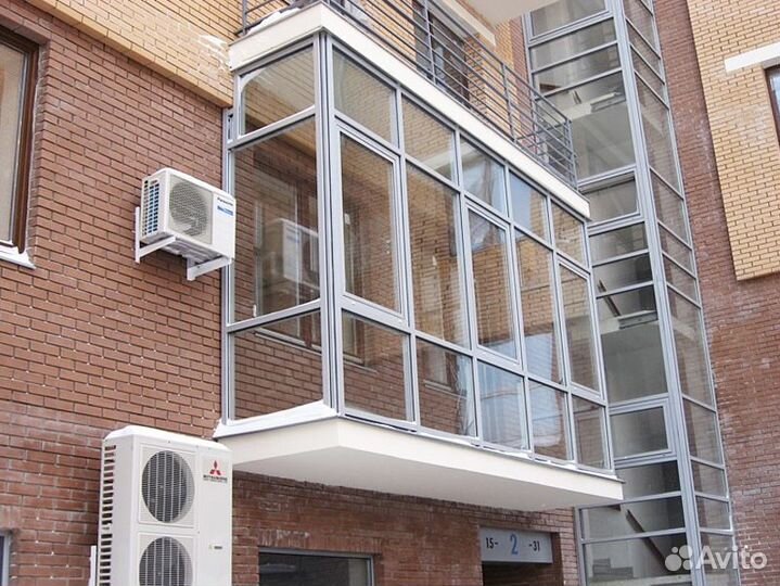 Пластиковая конструкция на балкон под заказ