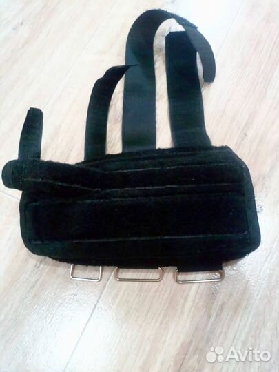 Тутор на лучезапястный сустав