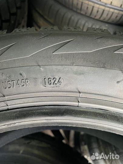 Pirelli Formula Ice 225/55 R18 102T