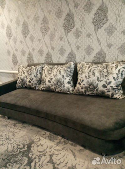 Перетяжка мягкой мебели