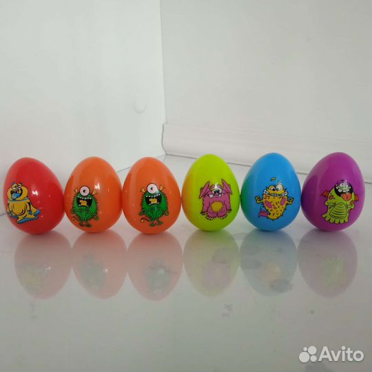 Треснутые яйца из дикси