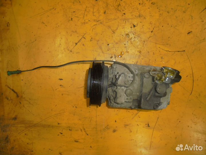 Компрессор кондиционера для VW Passat B5 2.3 AGZ