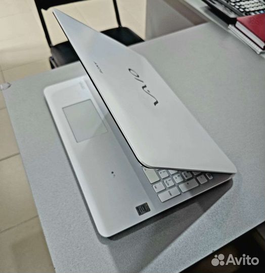 Ноутбук sony vaio svf 152a29v