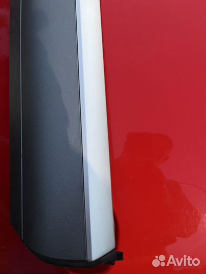 Накладка двери задней правой Porsche Cayenne 955