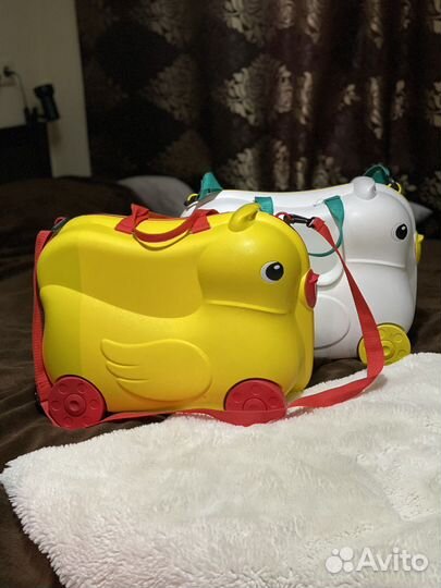 Детский чемодан каталка