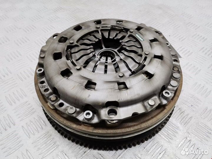 Маховик для BMW 1-Series (E81/E82/E87/E88)