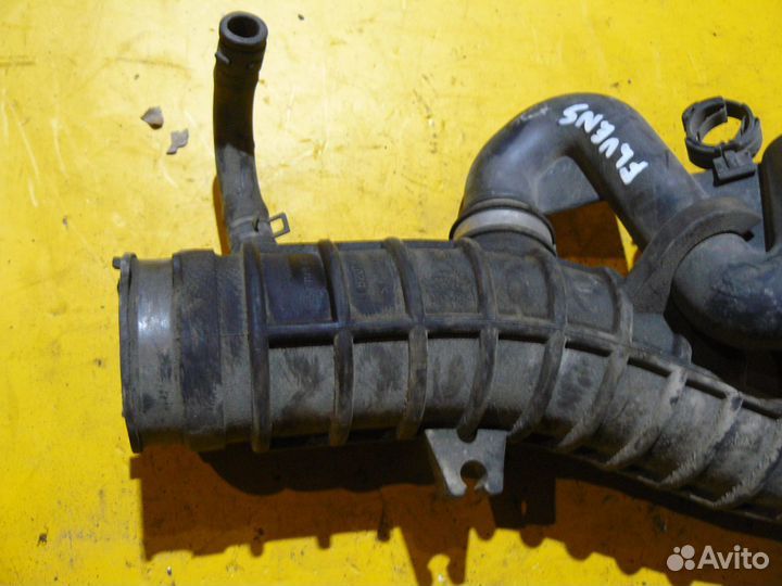 Патрубок воздушного фильтра Renault Fluence 1,6