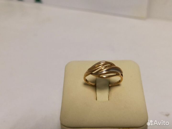 Золотое кольцо 1.9гр, р-р18.5 заводское S
