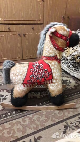 Лошадка качалка