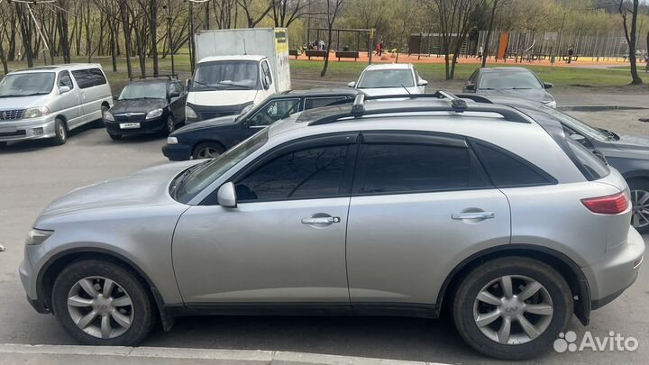 Infiniti FX35 3.5 AT, 2003, 300 000 км