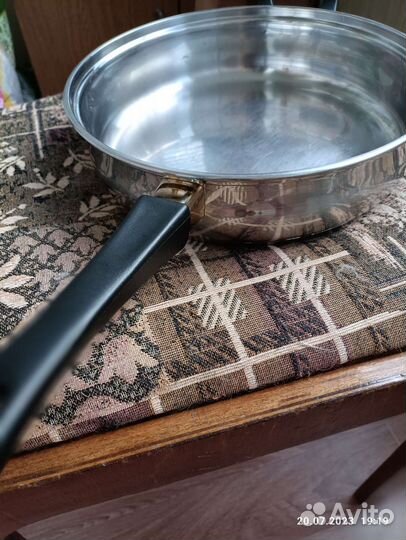 Сковорода - сотейник