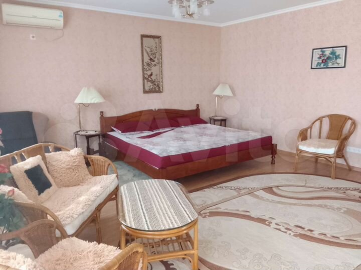 Комната 51 м² в 3-к., 2/2 эт.