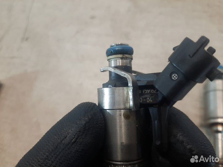 Форсунка топливная Bmw 116 F20 N13B16 2013