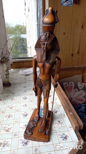 Фигурка статуэтка 