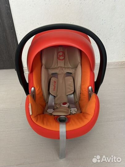 Автокресло Cybex Aton Q