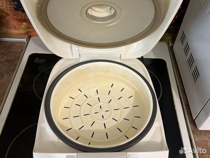 Мультиварке Panasonik SR-DF101