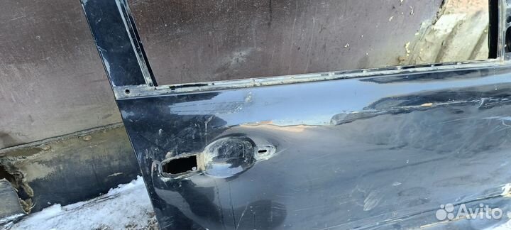 Дверь передняя правая на ладу гранту