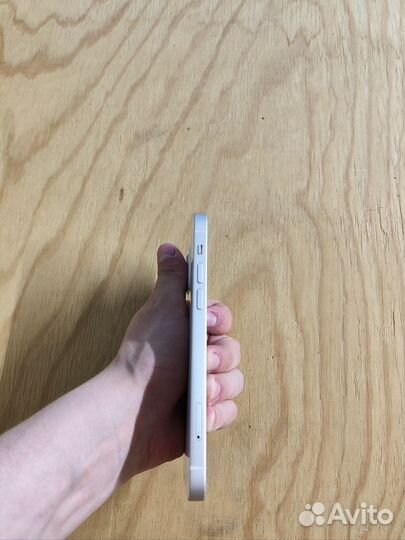 iPhone 12, 64 ГБ