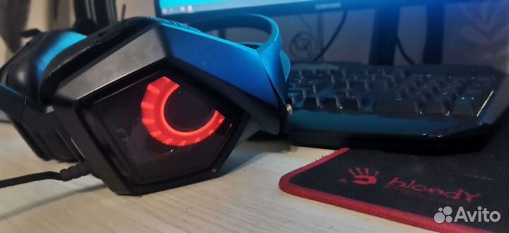 Продам игровые наушники Asus strix 7.1 черный