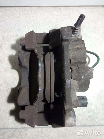 Суппорт тормозной передний левый Renault Laguna 2