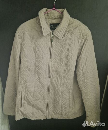 Куртка женская, бу 48