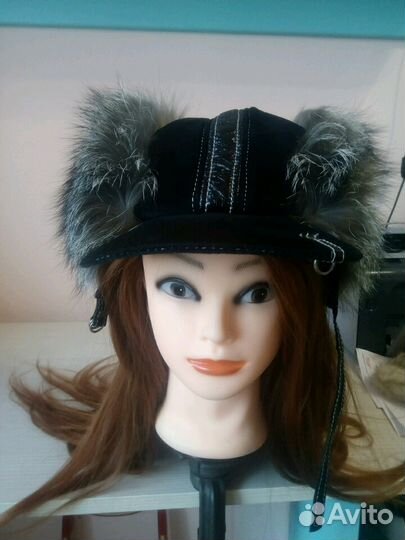 Шапка замшевая с натуральным мехом