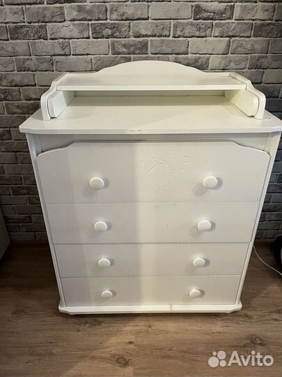 Комод с пеленальным столиком белый
