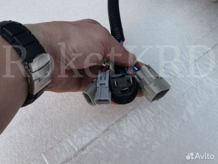 Фары Toyota Hilux с 2015 г в Наличии LED