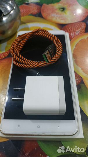 Xiaomi Mi Max 2, 4/64 ГБ