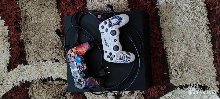 Sony playstation 4 PS4 pro 1tb с играми