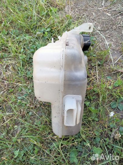 Расширительный бачок Renault Espace 4