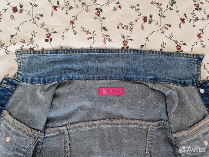 Джинсовая куртка для девочки 128