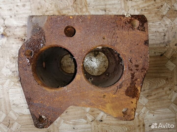 Картер кпп УАЗ (4-х уступка)