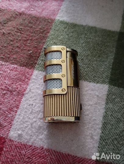 Зажигалка газовая