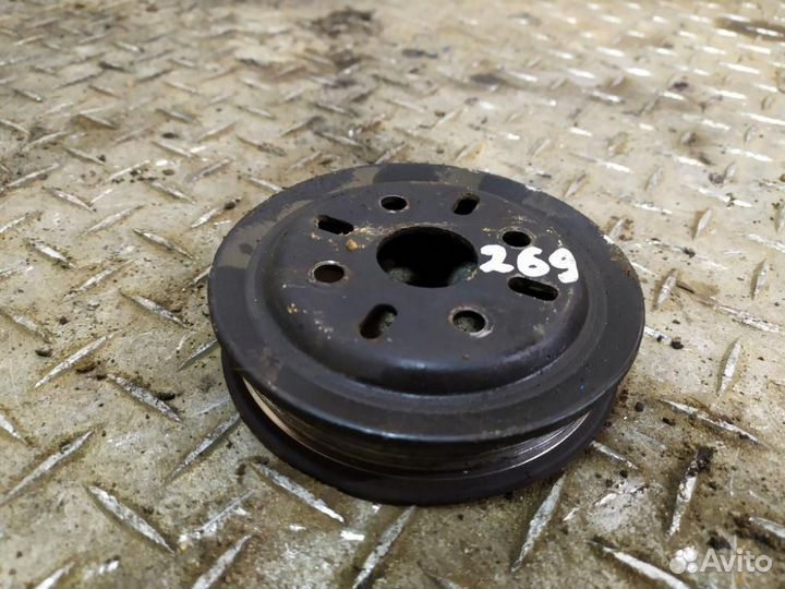 Шкив водяного насоса помпы Nissan Almera N16