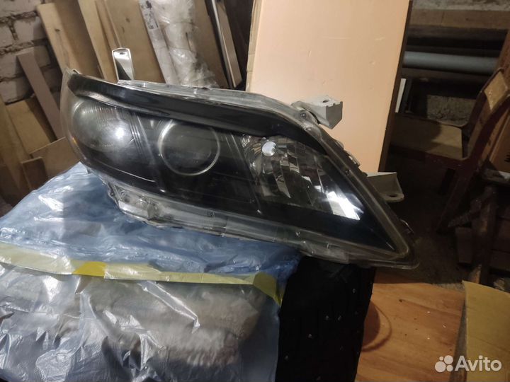 Фара правая toyota camry