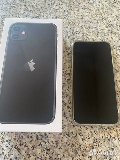iPhone 11, 64 ГБ